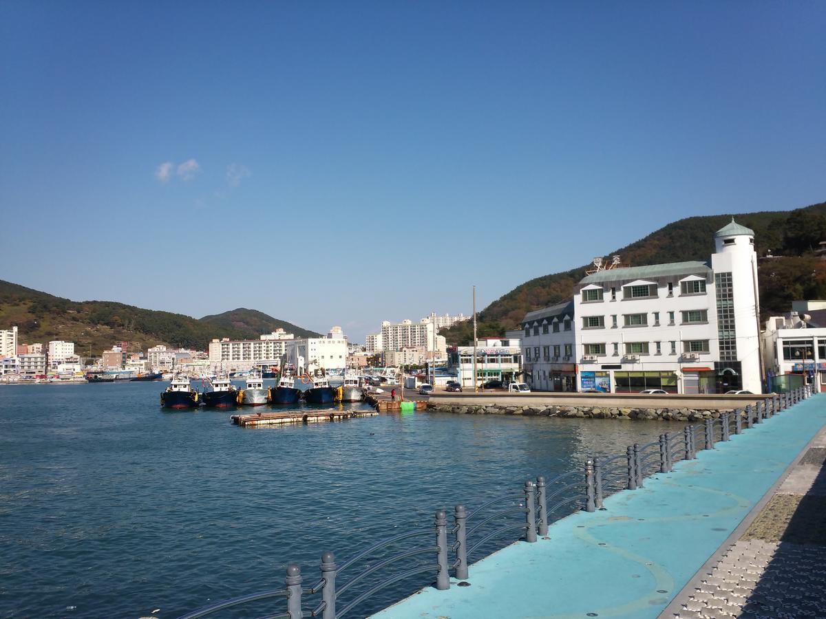 Geoje Jangseungpo Lighthouse Hotel Sodong Extérieur photo