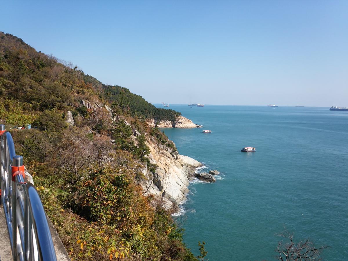 Geoje Jangseungpo Lighthouse Hotel Sodong Extérieur photo