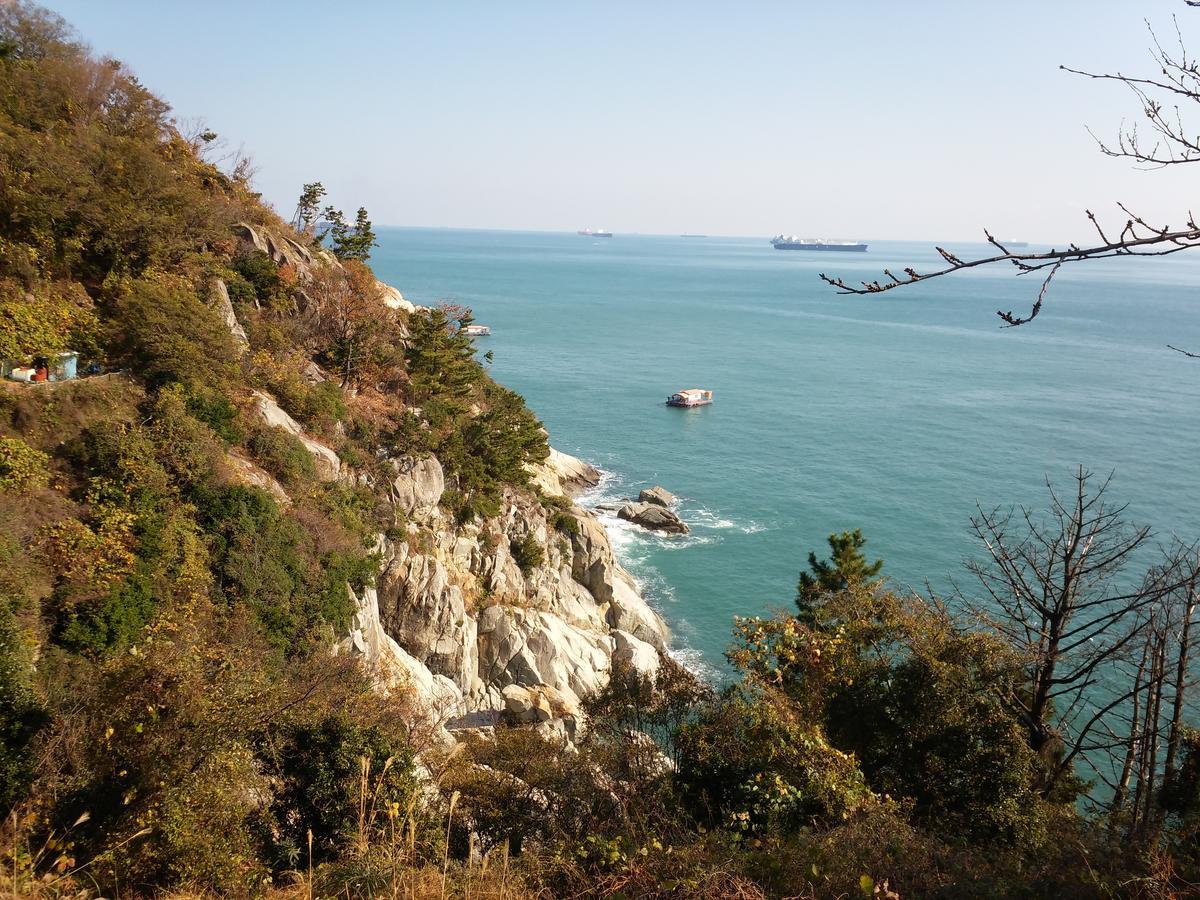 Geoje Jangseungpo Lighthouse Hotel Sodong Extérieur photo